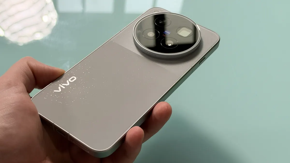 Vivo X500 Pro Max: Täze wideo aýratynlyklary bilen kamerada öňdebaryjy smartfon