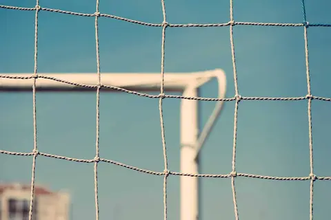 Ian Wright Liverpool we Arsenal oýunynyň netijesini öňünden aýdýar