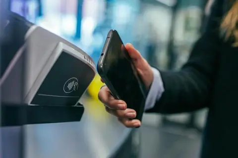 XRP Ledger-de zerurlyksyz XRP bilen hasaplar döretmek teklip edilýär