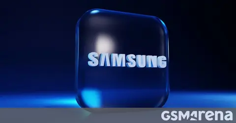 Samsung uly 17 dýuýmlyk egilýän planşet üstünde işleýär