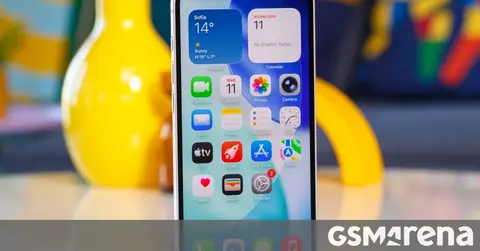 Täze iPhone 18e barada täze maglumatlar: çip, kamera we ekran