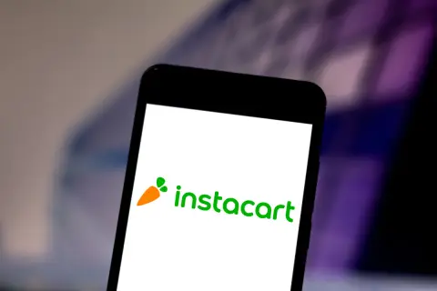 Instacart DoorDash we Uber bilen satuw barada gepleşik geçirdi