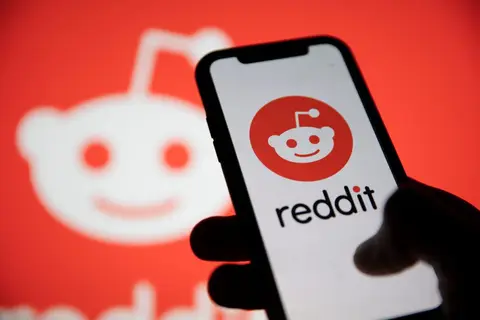 Reddit ulanyjylar üçin has köp hasaba alyşly tejribe hödürleýär