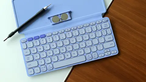 Engadget tehnologiýa blogy üçin ýazuwçylary işe alýar