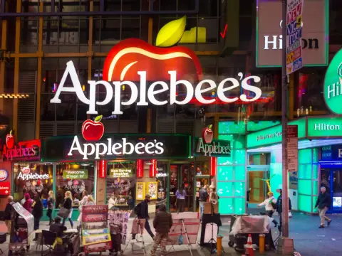 Applebee’s mobil programmasynda müşderi maglumatlary howpsuzlyk kemçiligi sebäpli açyldy