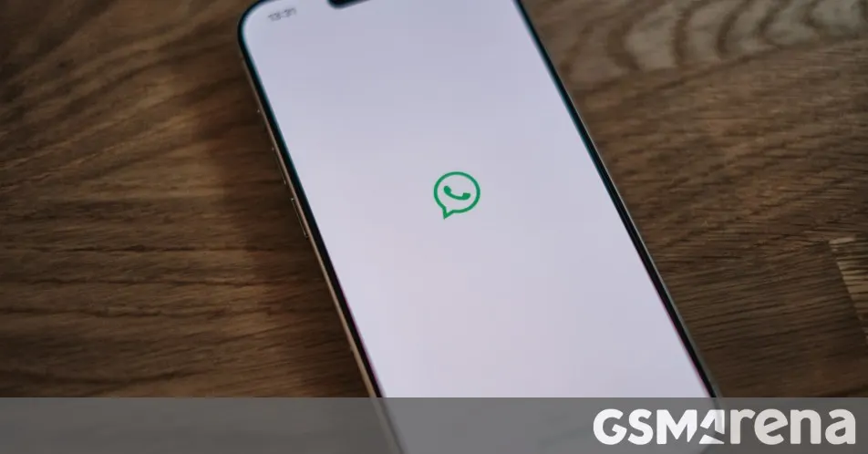 WhatsApp-iň media merkezi iPhone üçin gelýär