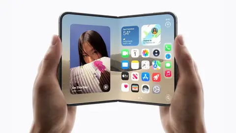 Täze iPhone Duo bilen dynç alyşda: iki telefondan haýsy biri ýeňiş gazandy?