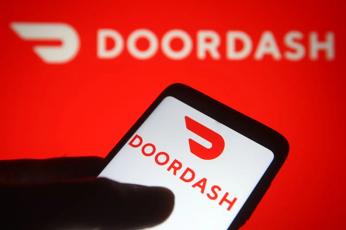 DoorDash Instacart kompaniýasyny 17 milliard dollara satyn alar