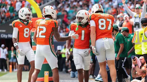 Miami Hurricanes 7-0 boldy we Pitt toparyny ýeňdi