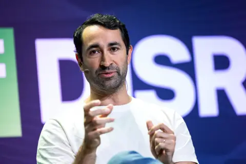 OpenAI dots: hemişelik işläp bilýän şahsy kömekçi